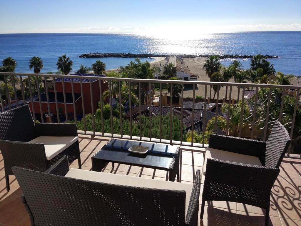 The Terrace Of Puerto Banus Beach Марбелья Экстерьер фото